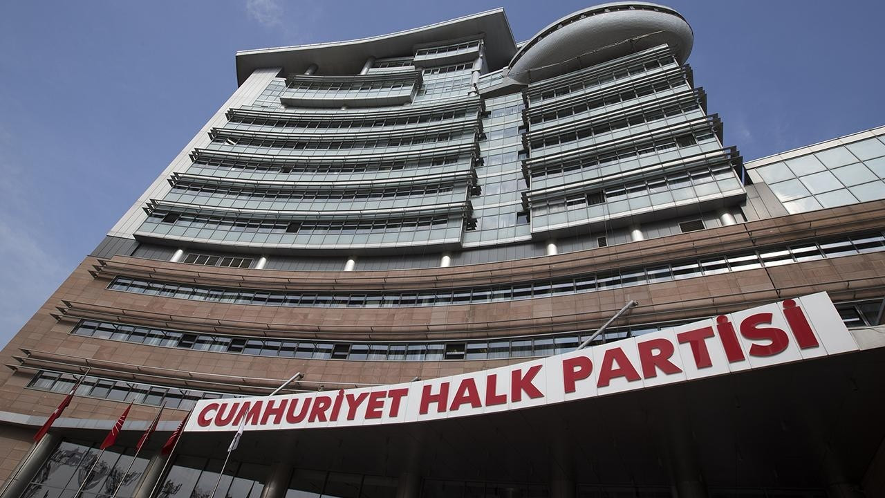 CHP'nin 22. Olağanüstü Kurultayı'nın iptali talebi YSK'ye taşındı
