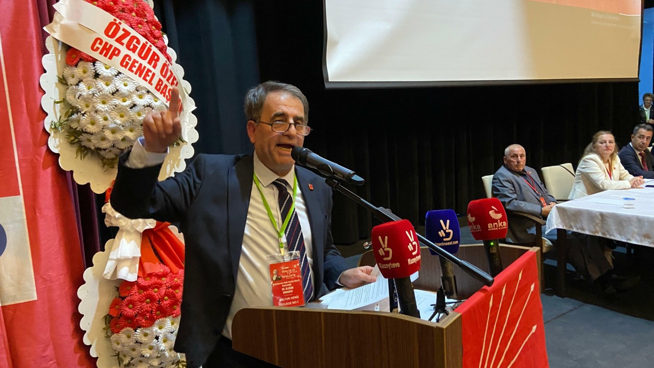 Rize’de CHP İl Başkanlığı’na Saltuk Deniz yeniden seçildi Rize’de CHP İl Başkanlığı’na Saltuk Deniz yeniden seçildi